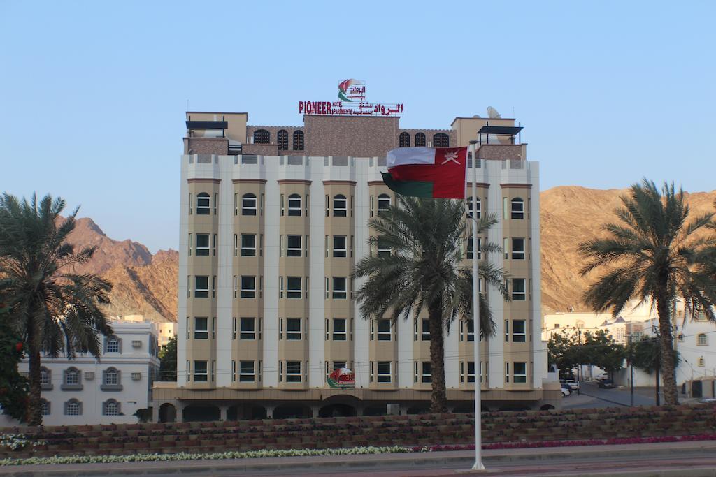 شقق فندق الرواد مسقط المظهر الخارجي الصورة